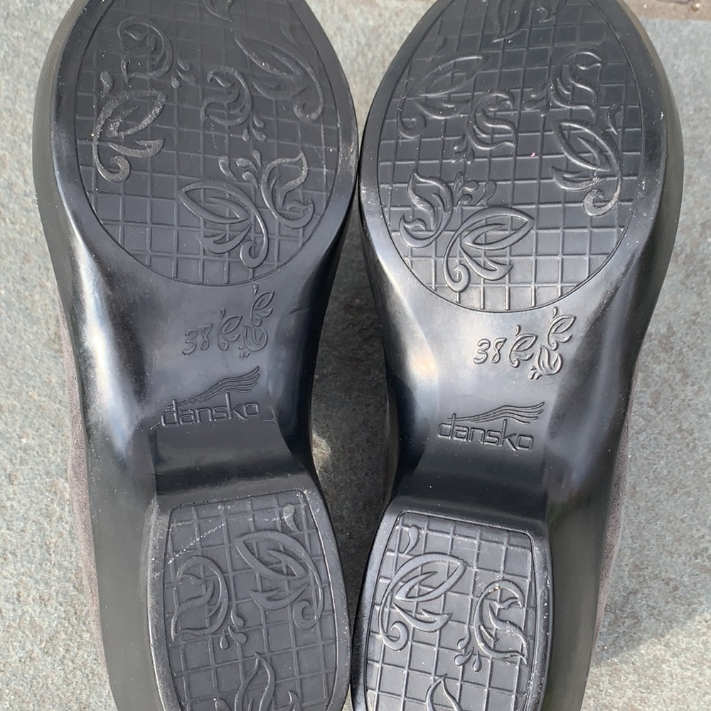 Dansko Clogs - Picture 5 of 7